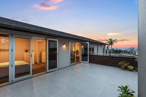 Photo of property in 20 The Ritz, Orewa, 0931