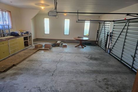 Photo of property in 4 Amdale Avenue, Broomfield, Christchurch, 8042