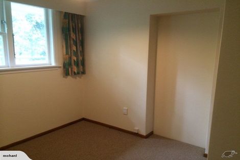 Photo of property in 2/54 Kings Crescent, Hutt Central, Lower Hutt, 5010