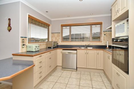 Photo of property in 17 Chester Street, Kaiapoi, 7630