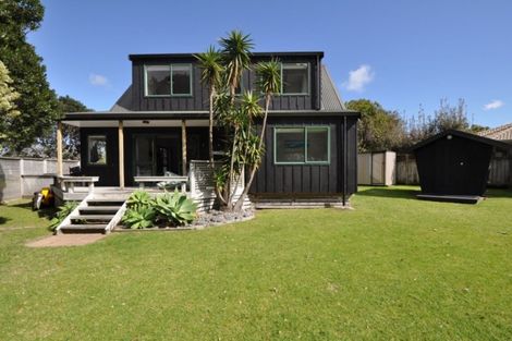 Photo of property in 4 Holland Close, Pauanui, Hikuai, 3579