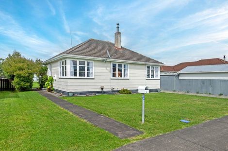 Photo of property in 3 Miro Street, Elgin, Gisborne, 4010