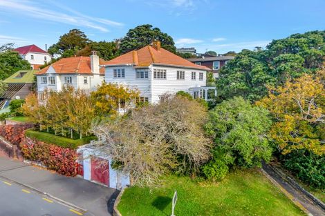 Photo of property in 11 Kinross Street, Kelburn, Wellington, 6012