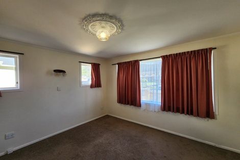 Photo of property in 59 Seddon Street, Naenae, Lower Hutt, 5011