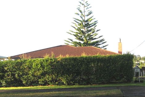 Photo of property in 21 Monarch Avenue, Hillcrest, Auckland, 0627