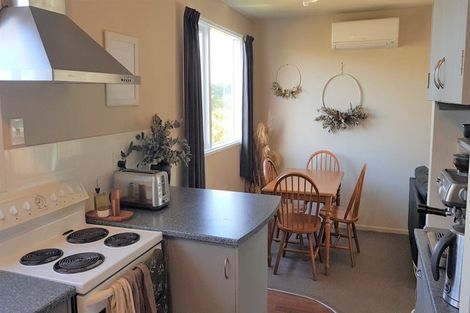 Photo of property in 107 Dowse Drive, Maungaraki, Lower Hutt, 5010