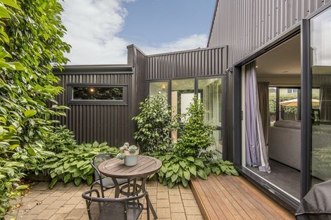 Photo of property in 3/48 Mcfaddens Road, St Albans, Christchurch, 8052