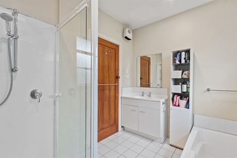 Photo of property in 57 Kirkwood Avenue, Upper Riccarton, Christchurch, 8041