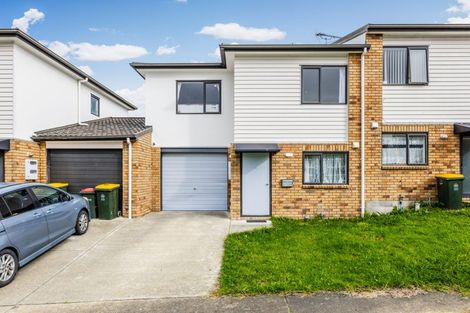 Photo of property in 11 Battlen Place, Manurewa, Auckland, 2105