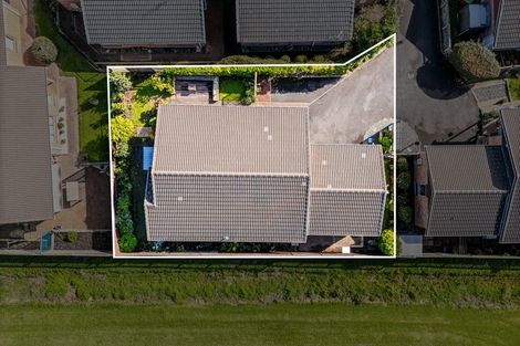 Photo of property in 51 The Grove, Red Beach, 0932