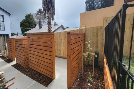 Photo of property in 25a Tobin Street, Pukekohe, 2120