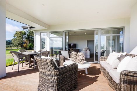 Photo of property in 12 Fleetwood Lane, Turitea, Palmerston North, 4472