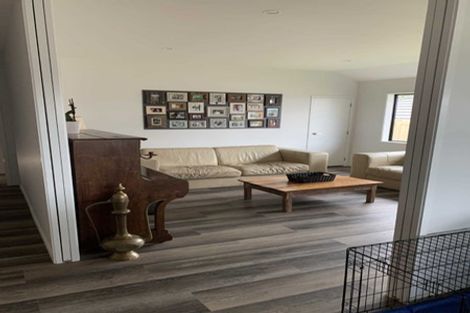 Photo of property in 36 Rose Berry Crescent, Flagstaff, Hamilton, 3210