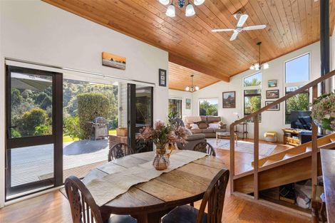 Photo of property in 46 Herbert Drive, Whangamata, 3620
