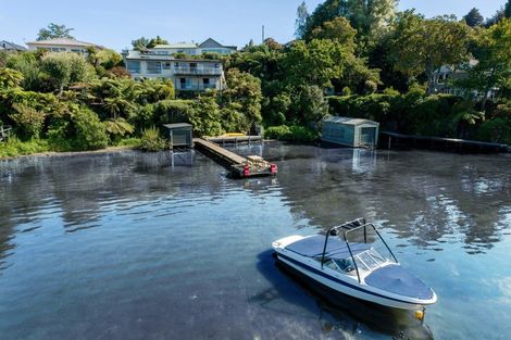Photo of property in 155 Kawaha Point Road, Kawaha Point, Rotorua, 3010
