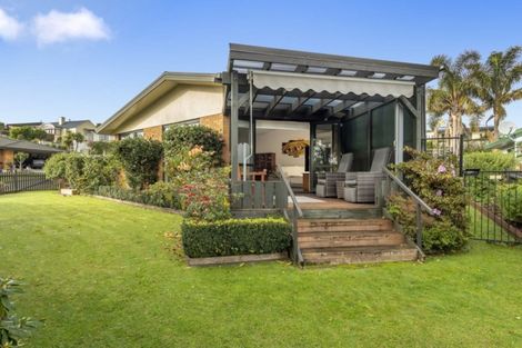 Photo of property in 2 Astor Place, Welcome Bay, Tauranga, 3112