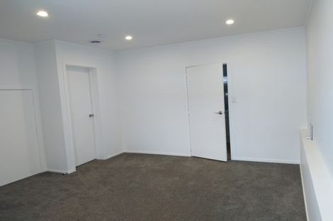 Photo of property in 662 Beach Road, Browns Bay, Auckland, 0630