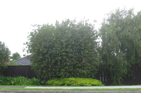 Photo of property in 1/102 Ocean View Road, Northcote, Auckland, 0627