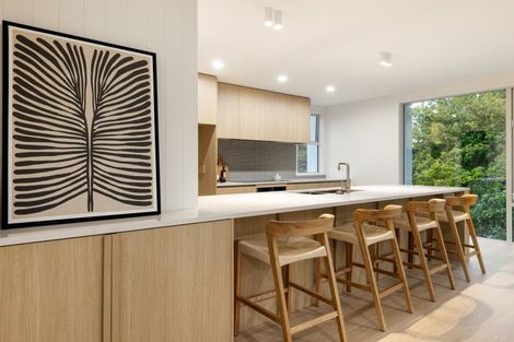 Photo of property in 1/2 Woodstock Road, Fairfield, Hamilton, 3214