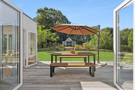 Photo of property in 120 Patons Rock Road, Patons Rock, Takaka, 7182