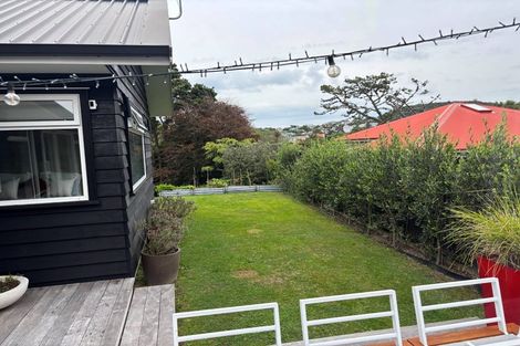 Photo of property in 31 Simla Crescent, Khandallah, Wellington, 6035