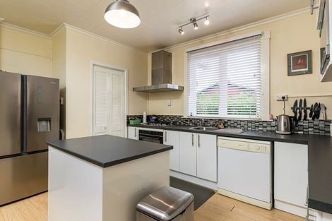 Photo of property in 44 Harris Street, Waimate, 7924