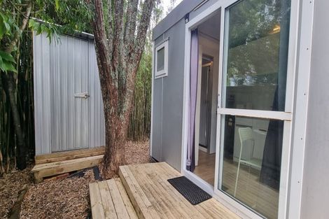 Photo of property in 1 Wilson Road, Glen Eden, Auckland, 0602