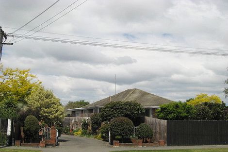 Photo of property in 1/216 Grahams Road, Burnside, Christchurch, 8053