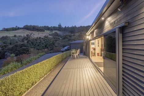 Photo of property in 36 Spikes Way, Whitianga, 3510