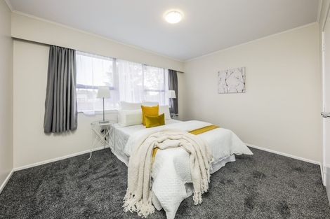 Photo of property in 16 Eastburn Street, Papakura, 2110