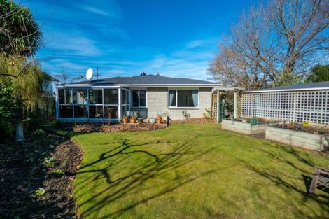 Photo of property in 20 Halstead Road, Pleasant Point, 7903