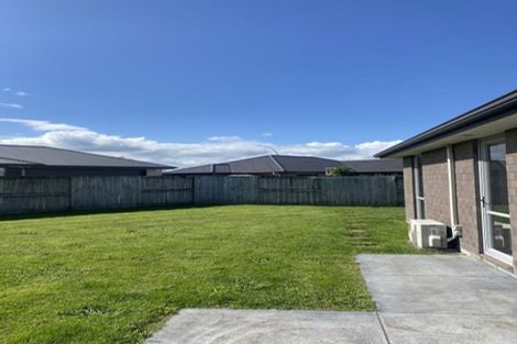 Photo of property in 8 Waltham Place, Rototuna North, Hamilton, 3210