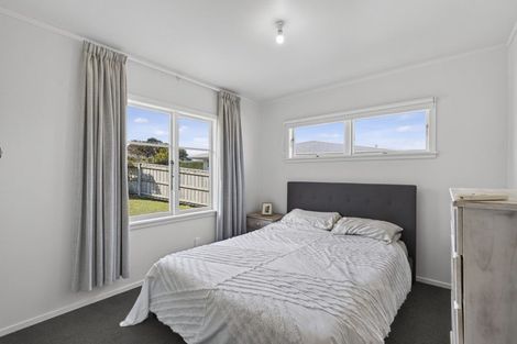 Photo of property in 3 Tay Street, Spotswood, New Plymouth, 4310