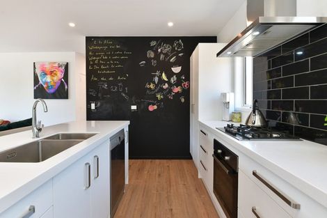 Photo of property in 33 Cory Road, Kaukapakapa, 0873