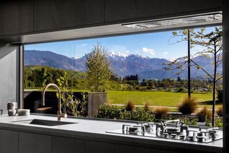 Photo of property in Kawarau Heights, 14 Kawarau Heights Boulevard, Lake Hayes, Queenstown, 9304