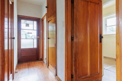 Photo of property in 8 Gertrude Street, Dannevirke, 4930