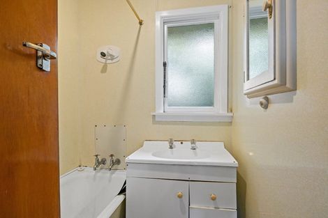 Photo of property in 76 Wattle Drive, New Brighton, Christchurch, 8083