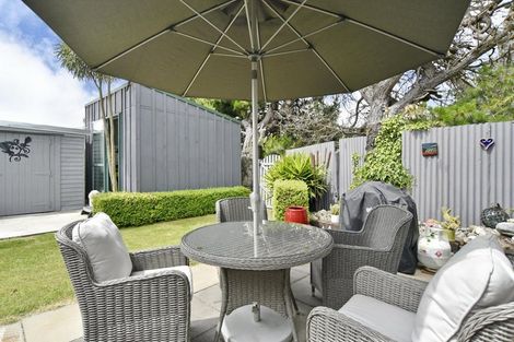 Photo of property in 17 Penfold Square, Leithfield, 7481