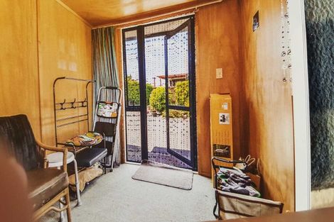 Photo of property in 55 Gilbass Avenue, Hamilton Lake, Hamilton, 3204