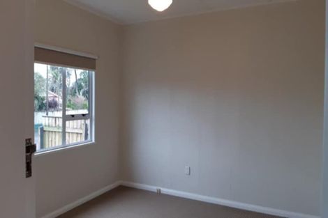 Photo of property in 26 Paynters Avenue, Strandon, New Plymouth, 4312