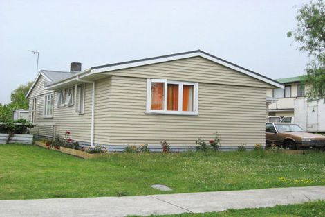 Photo of property in 16 Harvard Place, Mangere, Auckland, 2022
