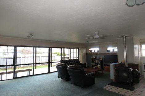 Photo of property in 71 Harvey Street, Grasmere, Invercargill, 9810