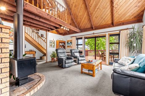 Photo of property in 3 Lucy Foster Lane, Red Beach, 0932