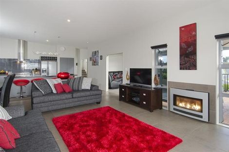 Photo of property in 12 Glenorchy Place, Pyes Pa, Tauranga, 3112