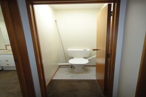 Photo of property in 2/56 Devon Street, Sydenham, Christchurch, 8023