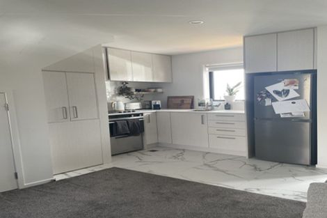 Photo of property in 7/6 St Leonards Road, Kelston, Auckland, 0602