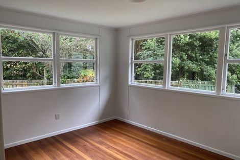 Photo of property in 130 Sievers Grove, Cannons Creek, Porirua, 5024