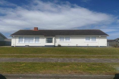 Photo of property in 25 Bennett Street, Gonville, Whanganui, 4501
