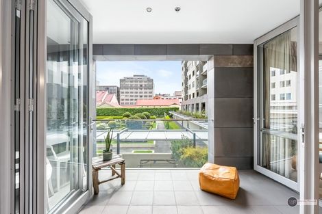 Photo of property in Sanctum Apartment, 10 Ebor Street, Te Aro, Wellington, 6011