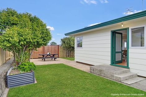 Photo of property in 120 Cambridge Road, Bethlehem, Tauranga, 3110